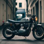 Um sonho de uma motocicleta roubada em um beco escuro