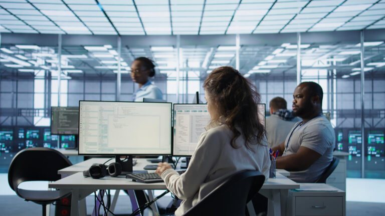 Habilidades essenciais para se destacar na área de tecnologia e inovação