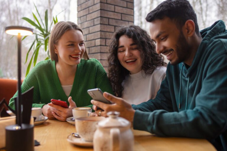 Como jogar truco online com amigos no celular