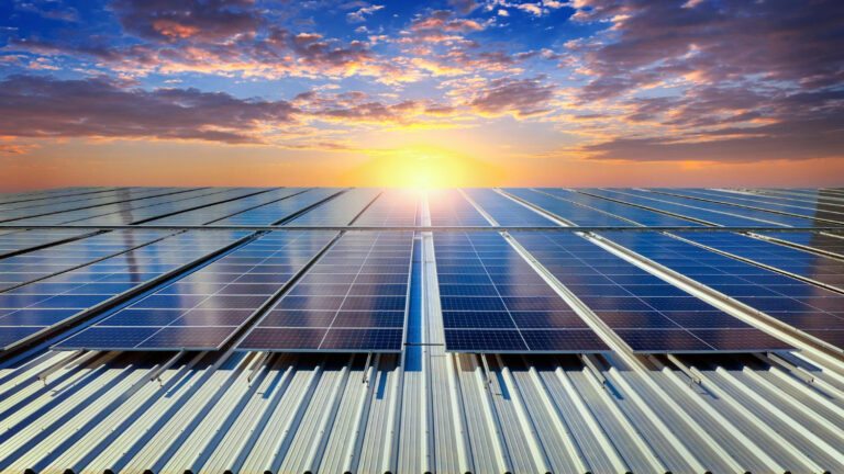 Entenda de vez a energia solar e por que ela está em todos os lugares
