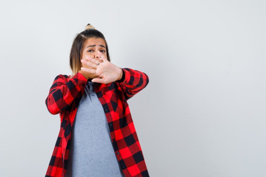 Sonhar com criança engasgando: significados e interpretações