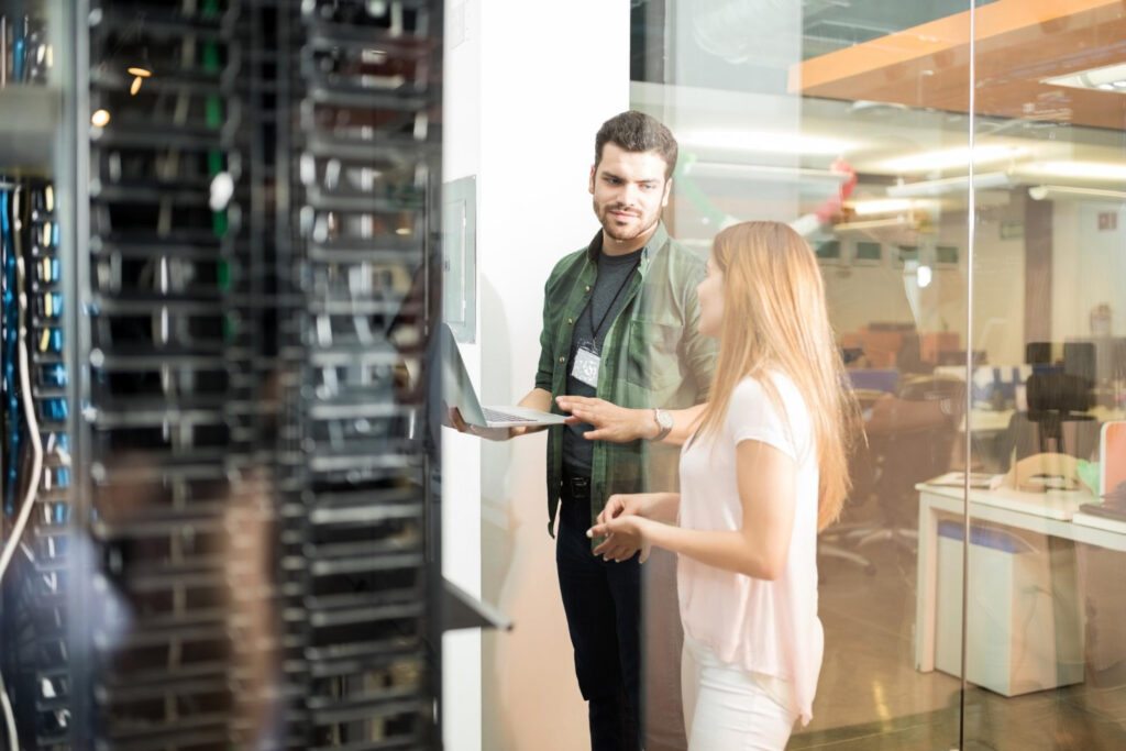 Torre de resfriamento e eficiência energética: impacto direto no consumo elétrico do Data Center