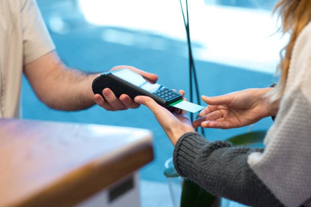 Descubra como escolher um cartão mercado pago ideal para facilitar suas transações diárias com praticidade e tecnologia ao seu favor.