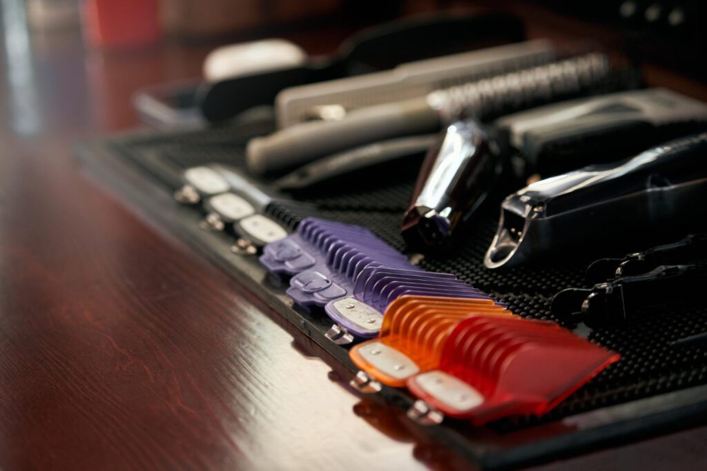 Os Principais Equipamentos que Toda Barbearia Profissional Precisa Ter