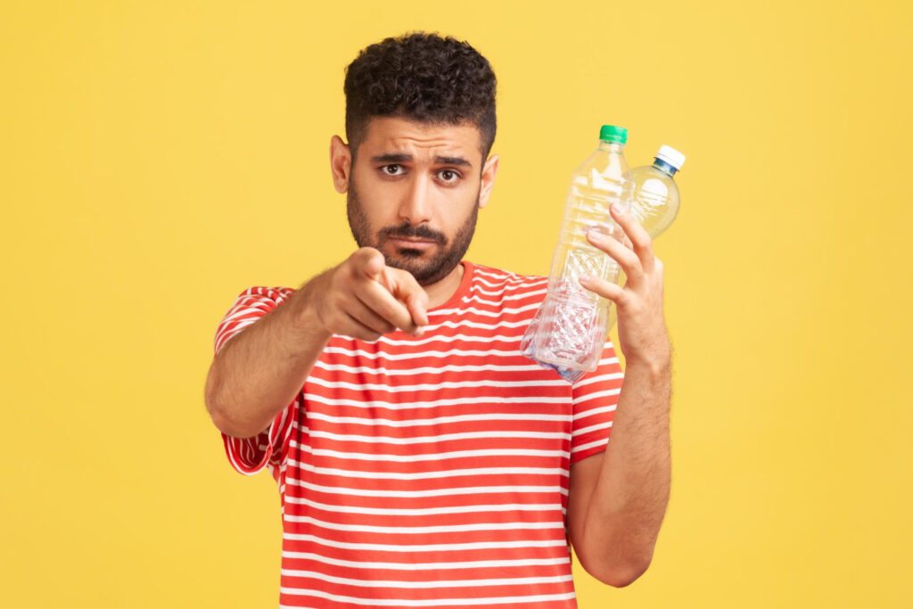 Sinais de que Você Precisa Beber Mais Água e Não Está Percebendo